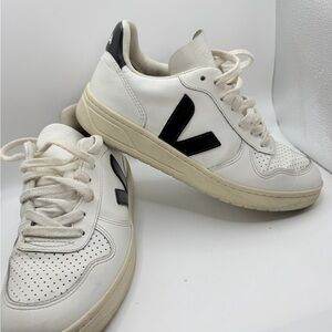 Veja White Leather Sneakers with Black V Detail